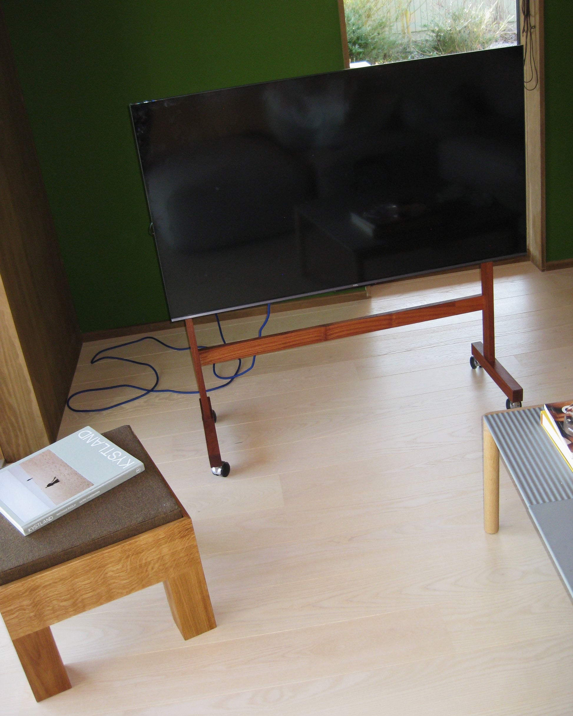 FLADSKÆRM TV STANDER